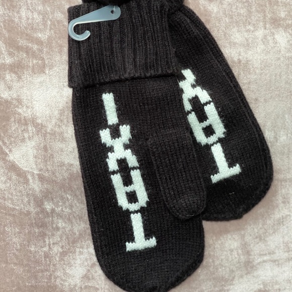 NWT kate spade | taxi mittens - Picture 3 of 6